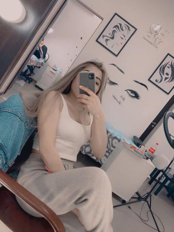 Майя Приват Блондинка